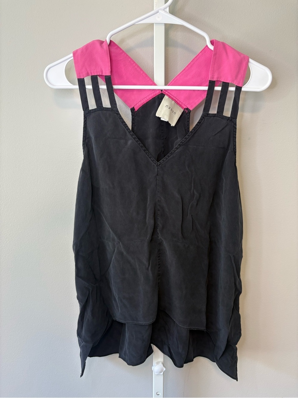 Mason 100% Silk Black Pink Sleeveless Tank Top Size 2 V Neck Layered Hem
